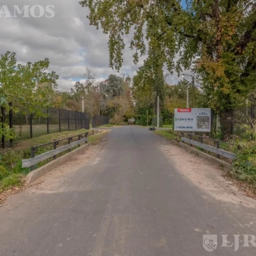 Lote de 650 ms loteo El Roble escriturable / Permuta