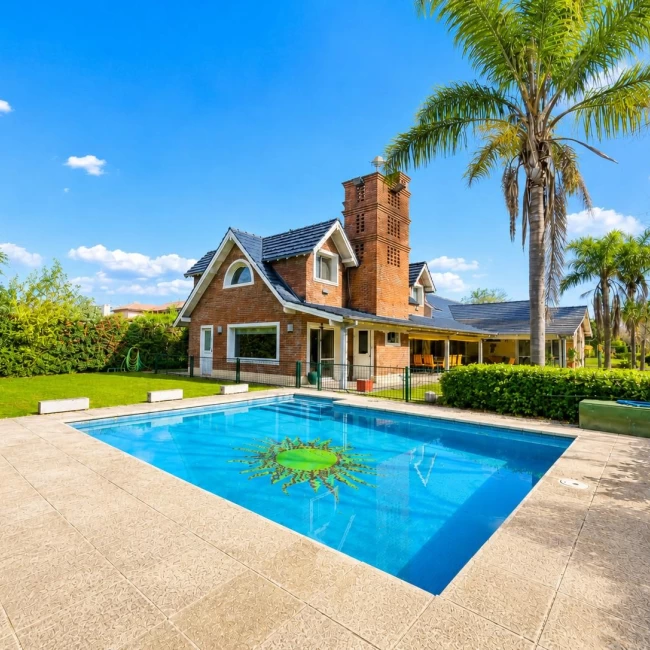 SANTA MARIA DE LOS OLIVOS | GRAND BOURG | CASA | 8 AMBIENTES venta