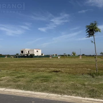 Lote en venta en Amarras