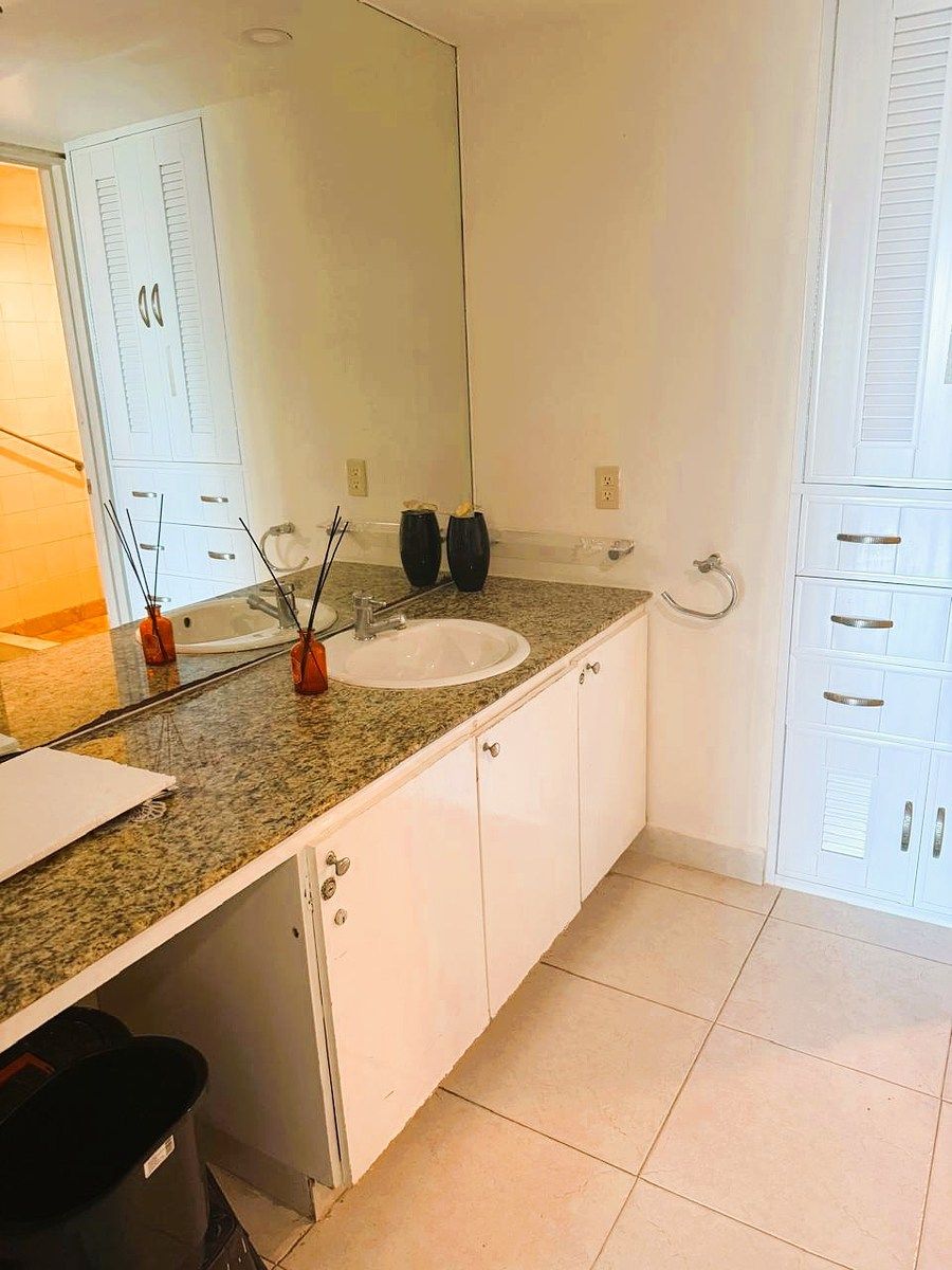 MARALAGO VENTA DEPARTAMENTO AMPLII