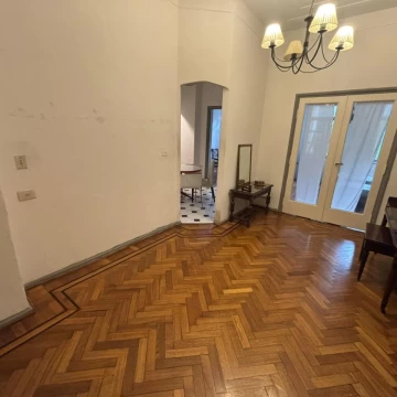 Departamento de 3 ambientes en venta en San Nicolás con dependencia