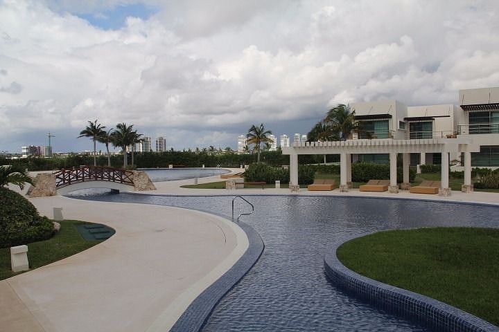 Departamento venta Puerto Cancún 4 recámaras