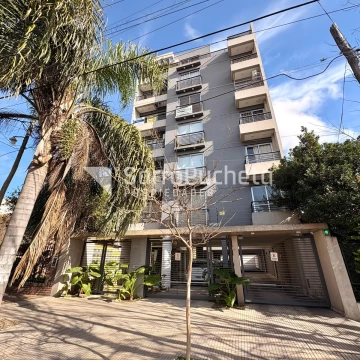 Venta departamento 2 ambientes a estrenar con cochera cubierta en Morón Sur
