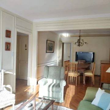 piso de 4 amb próximo a La Isla, recoleta.