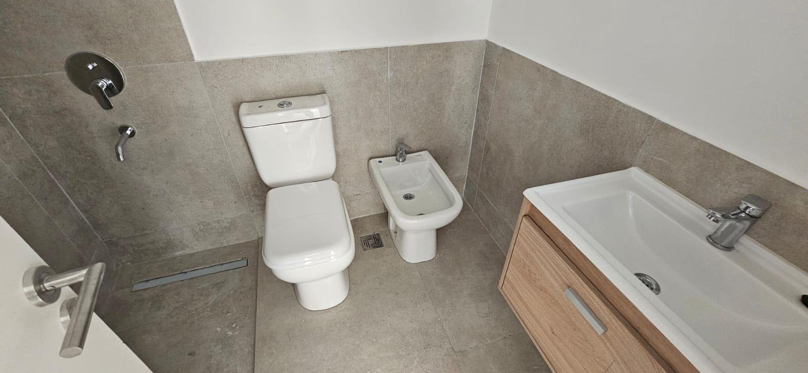 Unidad B Baño