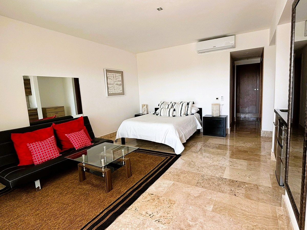 Penthouse tipo lock off en La Amada Residence