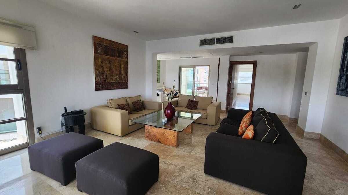 Lujoso penthouse venta en La Amada Residence