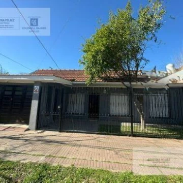 Casa en venta Temperley Refaccionada