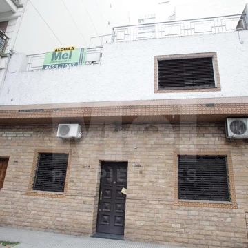 Oficina PH | 6 Ambientes| Alquiler V. Urquiza| Sin expensas