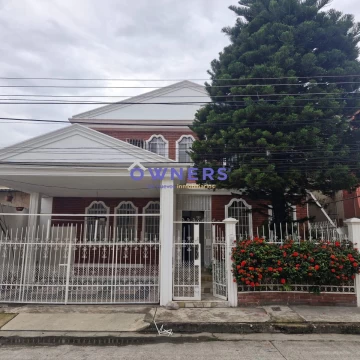 Venta de Casa Rentera en la Cdla. La Saiba (LC)