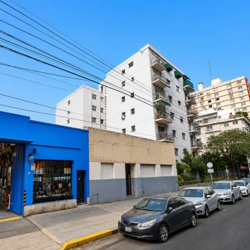 Terreno Venta en Echeverria 1400