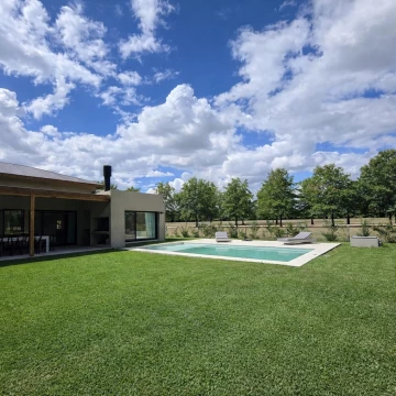 Casa Oportunidad en Tessalia- Polo