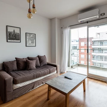 Departamento 3 ambientes en venta luminoso con Balcón, Pileta y SUM | Vista Abierta en Caballito