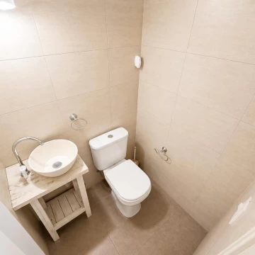 1781112431.jpg