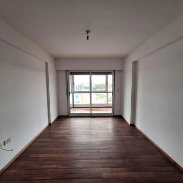 Departamento En Alquiler de 2 Dormitorios con cochera en Nueva Córdoba