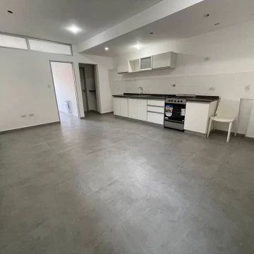 VENTA DEPARTAMENTO  2 AMBIENTES ZONA PLAZA CONESA QUILMES