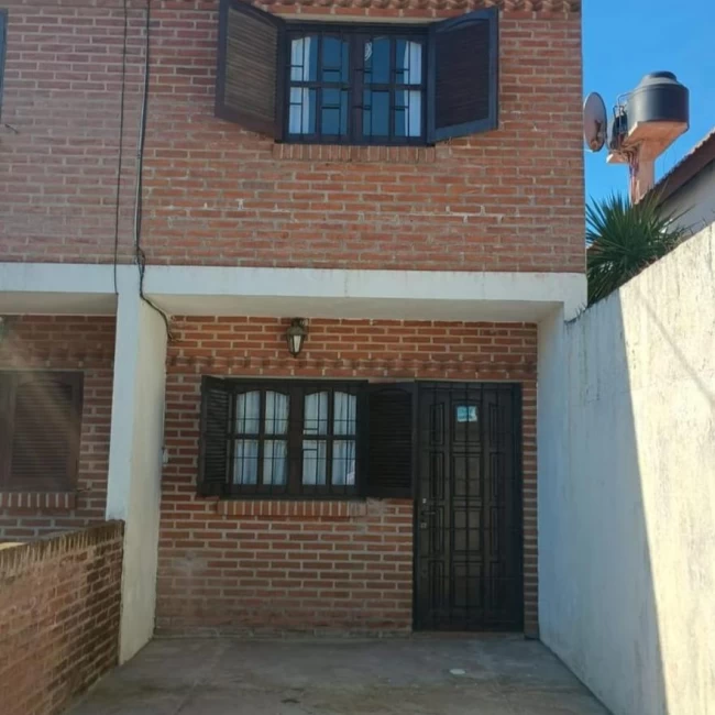 VENTA DUPLEX EN MAR DEL TUYU GRAN OPORTUNIDAD