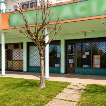 LOCAL COMERCIAL EN VENTA.EXCELENTE UBICACION EN CIUDAD EVITA
