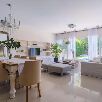 Espectacular casa en alquiler con muebles Nordelta