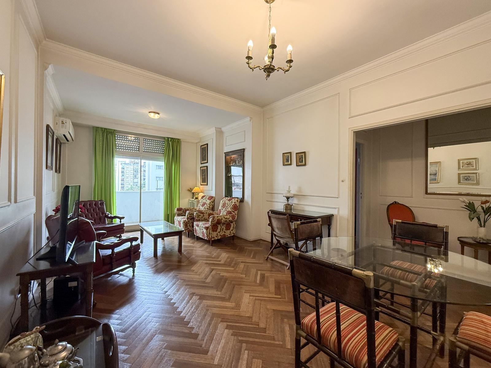 En venta departamento en recoleta en venta 3 ambientes con dependencia y balcón. - Principal