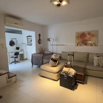 Brrio Ntra Sra de Lourdes: Casa Interna en venta 2 dormitorios