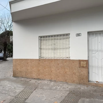 PH 2 ambientes, entrada independiente, muy luminoso