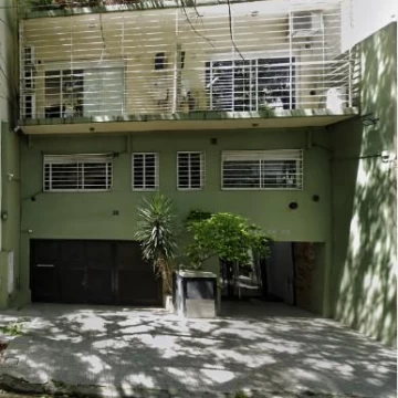 2 ambientes al frente amueblado con balcón en  Villa Crespo
