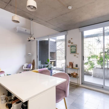 Duplex con Cochera Urquiza - DOHO