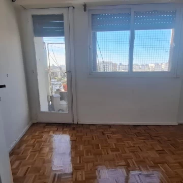 Venta de departamento 3 ambientes en Caballito