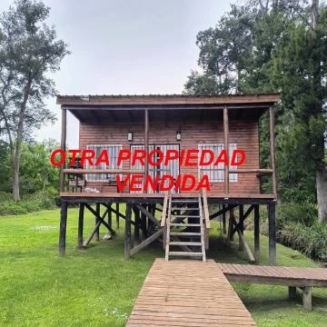 Casa Venta en Rio o Arroyo Canal Honda Cabaña de La Playa