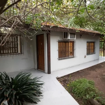 EXCELENTE PROPIEDAD EN MORENO BARRIO ALCORTA