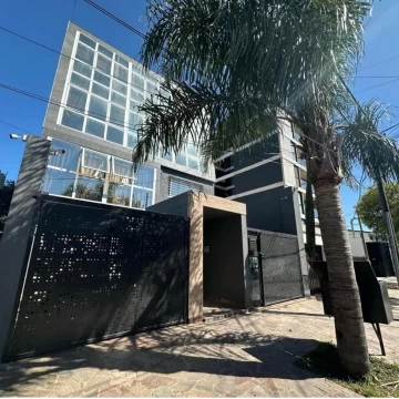EXCELENTE DEPARTAMENTO MONOAMBIENTE EN MORON