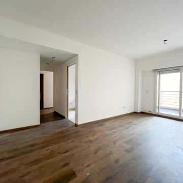Departamento de 2 ambientes en Almagro a la venta con terraza propia