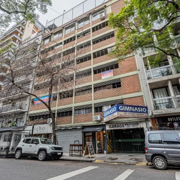 Cochera cubierta - Recoleta - Venta