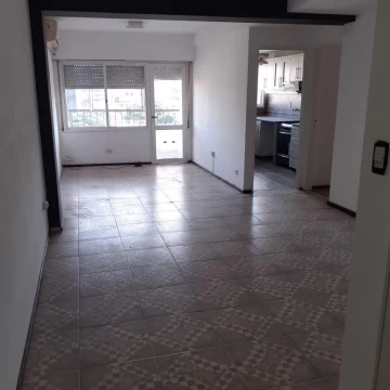 Laprida 1337 - Departamento de 2 Dormitorios con Cochera en Alquiler - Centro, Rosario