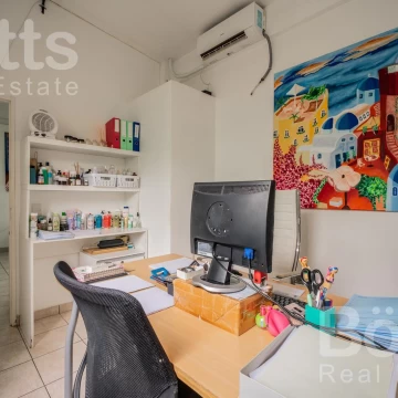 VENTA LABORATORIO EQUIPADO - FABRICA - VILLA GRAL MITRE