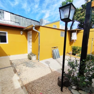 PH 2 AMBIENTES EN ALQUILER EN BENAVIDEZ TIGRE CON PATIO PLANTA BAJA