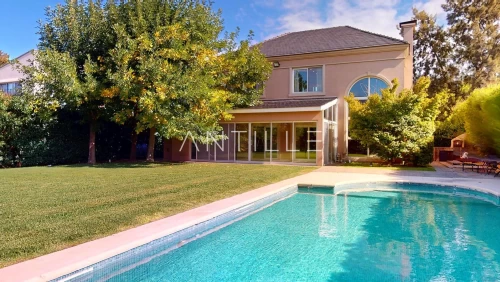CASA EN VENTA | ABRIL CLUB DE CAMPO