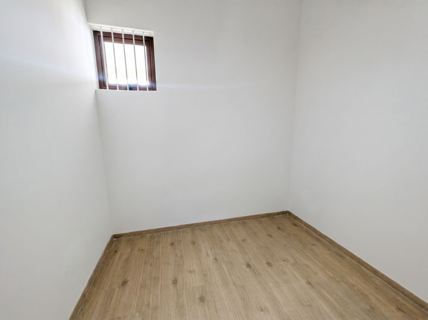 Cuarto de servicio_(5) AI - Mejora 2K - Cuarto de Servicio - 4x3.jpg