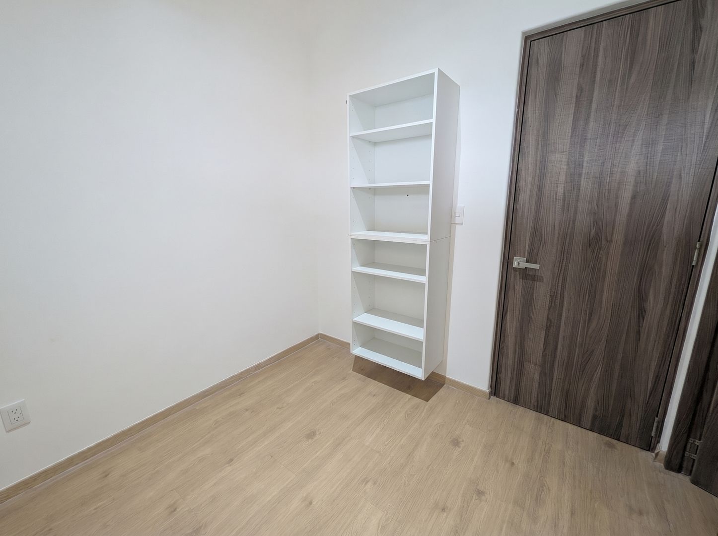Cuarto de servicio_(4) AI - Mejora 2K - Cuarto de Servicio - 4x3.jpg