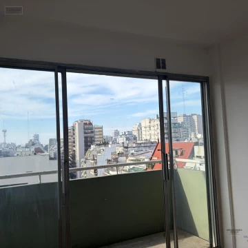 VENTA DEPARTAMENTO 4 AMBIENTES FRENTE  PISO ALTO BALCÓN BAULERA COCHERA OPCIONAL RECOLETA