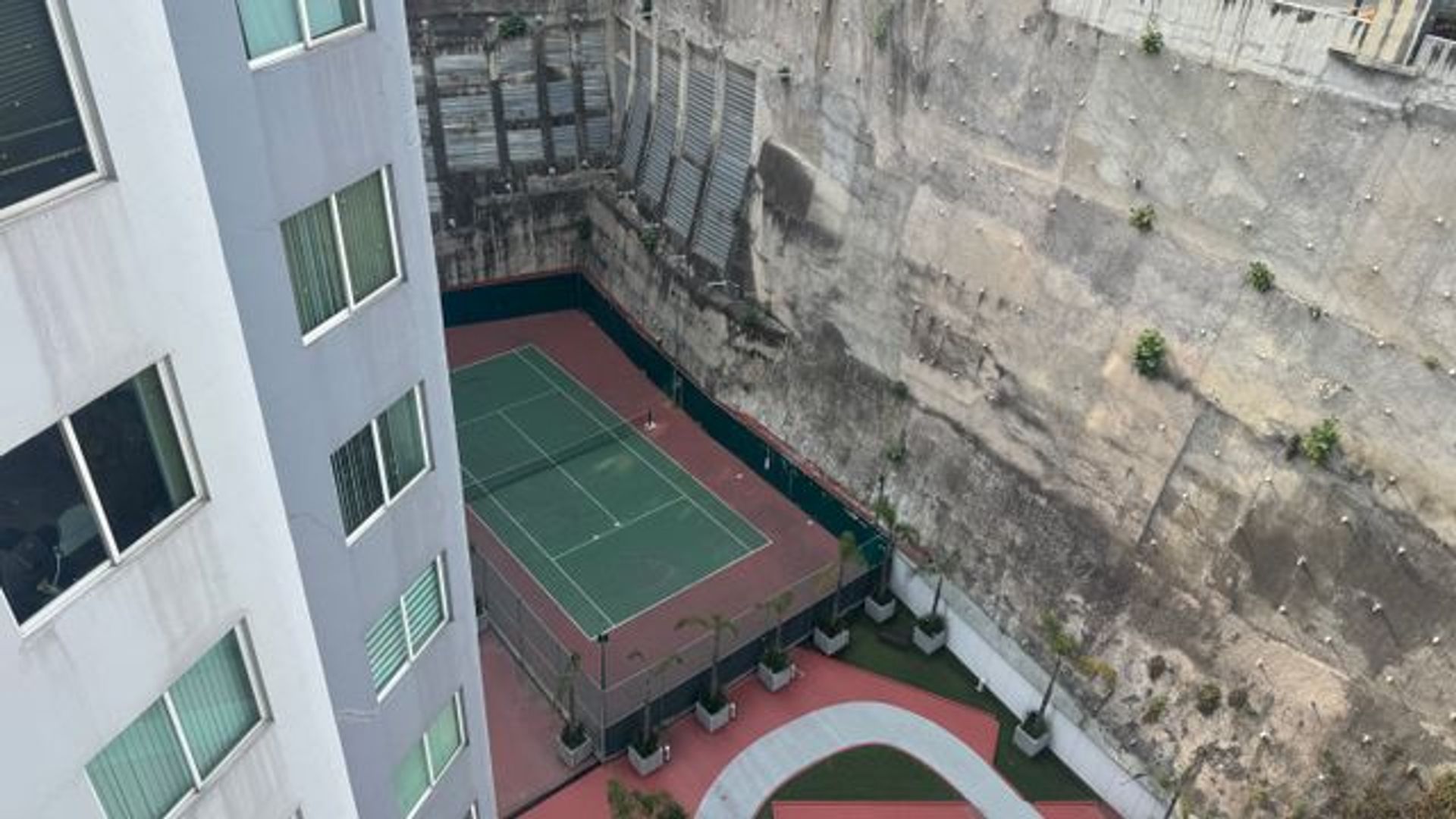 picture_341ab4fc52c44c62893345054d6e7381.jpeg