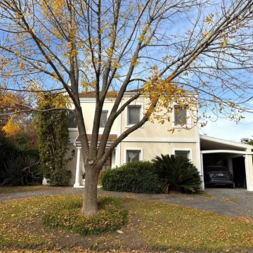 Casa Venta en Casa Venta 3 dormitorios, APTA CREDITO,  GRAN JARDIN Los Jazmines 5500