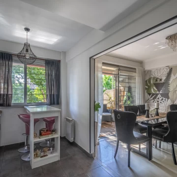 Venta departamento Semipiso 4 Ambientes Apto crédito con Cochera Lanús Oeste