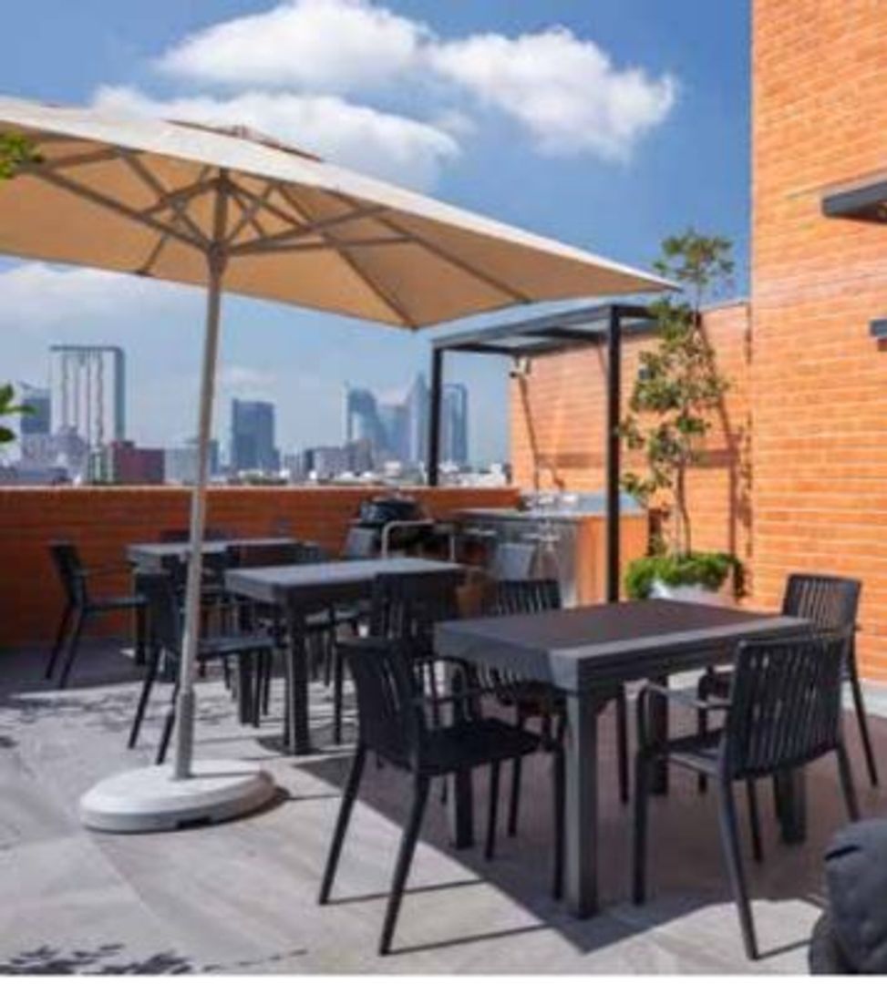 Roof Garden.JPG