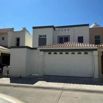 Casa en venta en Fraccionamiento Sábalo Country Club 4 Recámaras