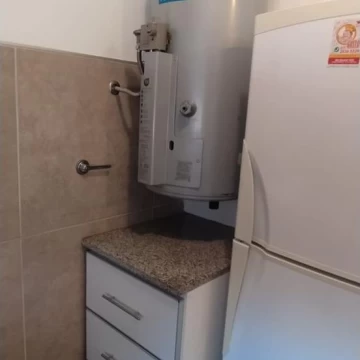 1781519063.jpg