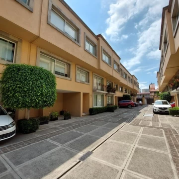 LAS ÁGUILAS, CASA EN CONDOMINIO DE 3 RECÁMARAS