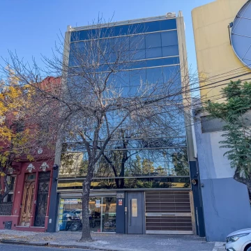 Venta - Edificio Comercial - Barracas - 1700m2