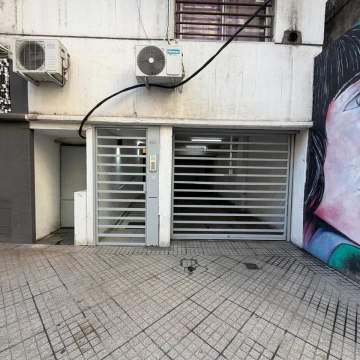 Cochera en venta platan baja Laprida 900